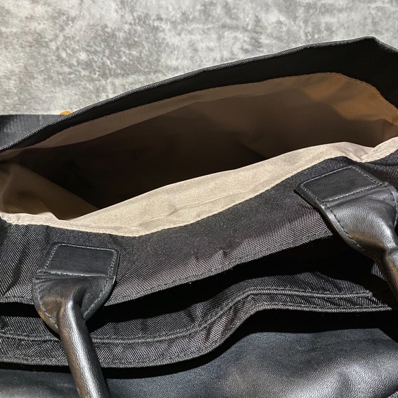 Skip Hop Diaper Bag - Picture 6 of 11